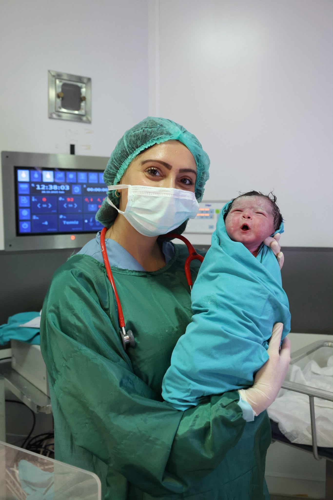 Tülin Çelikkol - Sertifikalı Doula ve Bebek Hemşiresi İstanbul